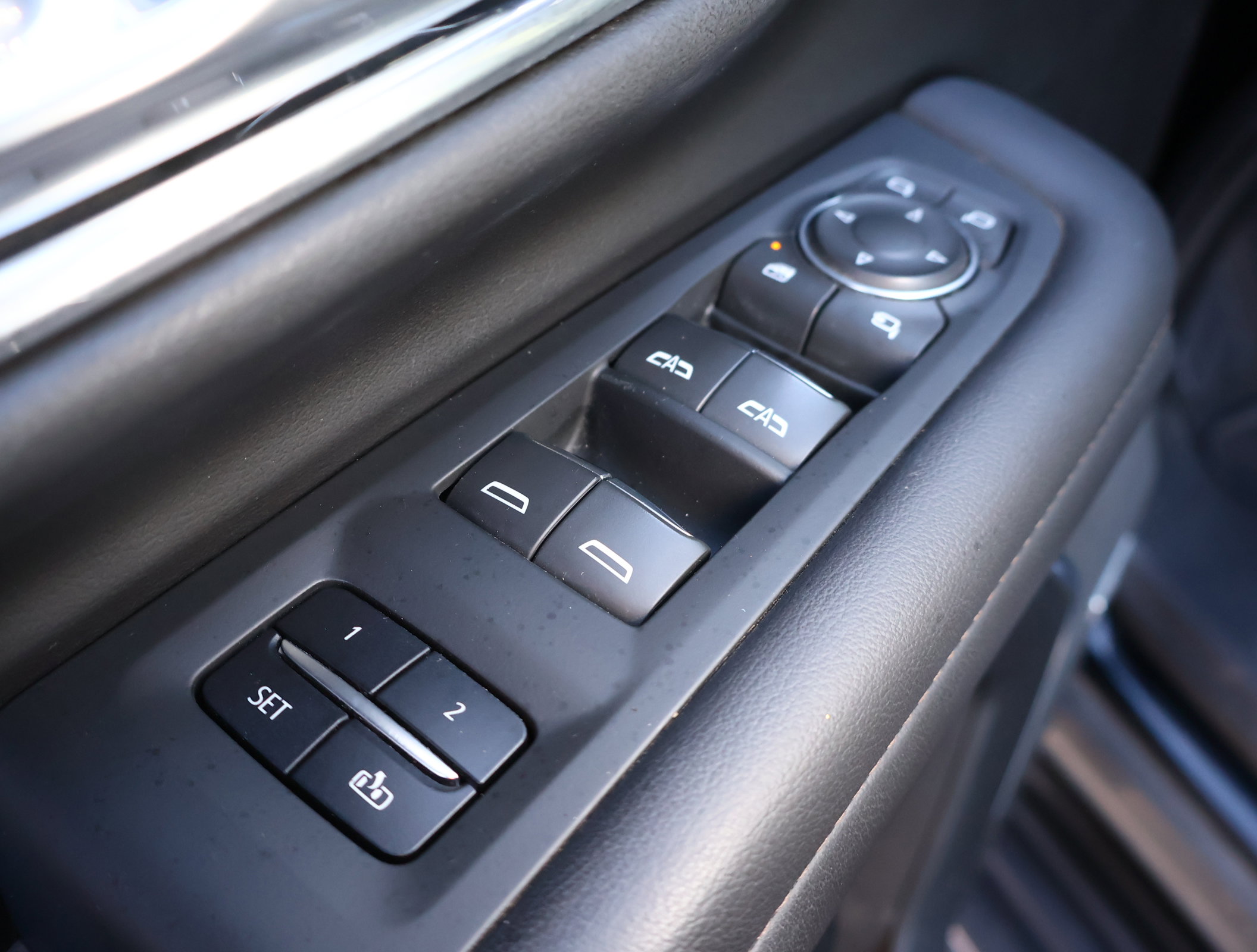 Used 2021 Chevrolet Tahoe High Country image 7