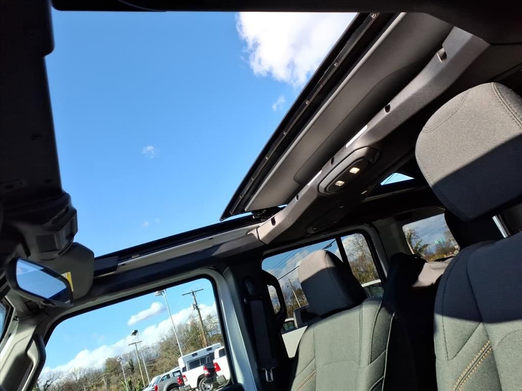 New 2026 Jeep Wrangler Willys image 32