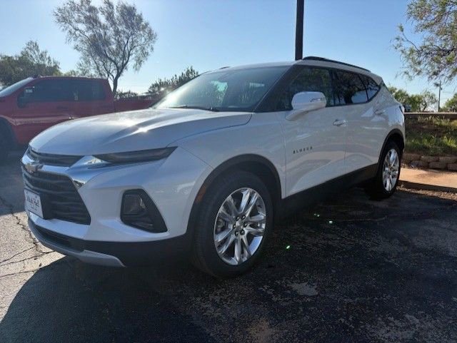 Used 2022 Chevrolet Blazer LT w/ Sound & Technology Package image 2