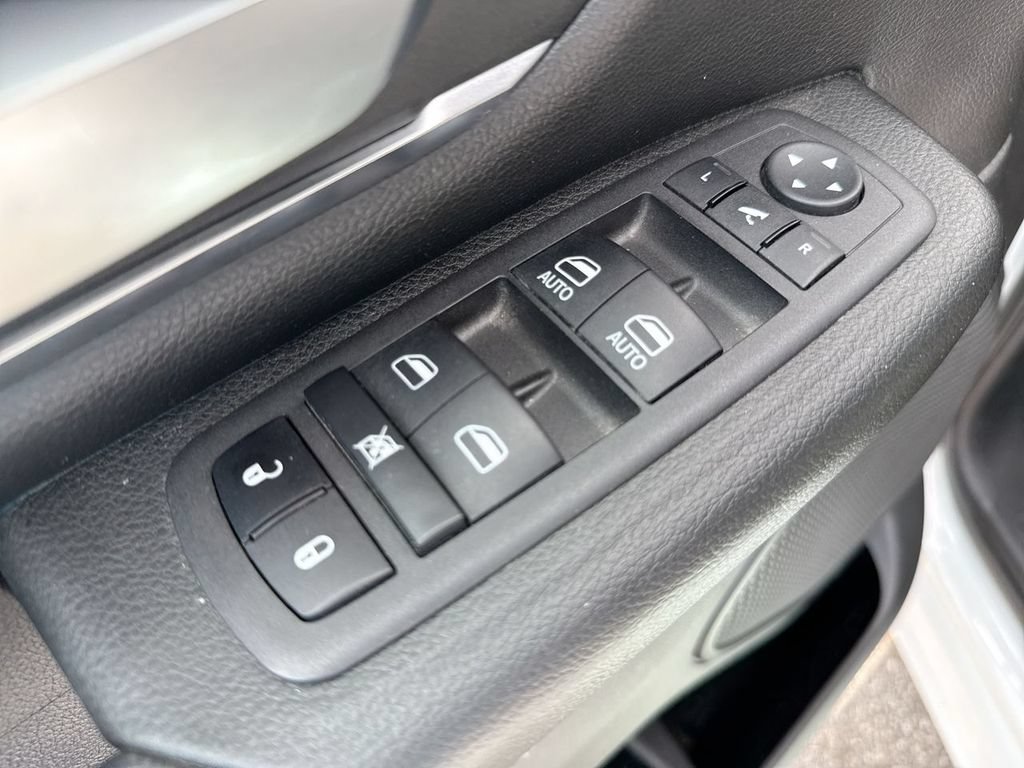 Used 2024 RAM 1500 Big Horn AWD/4WD image 13