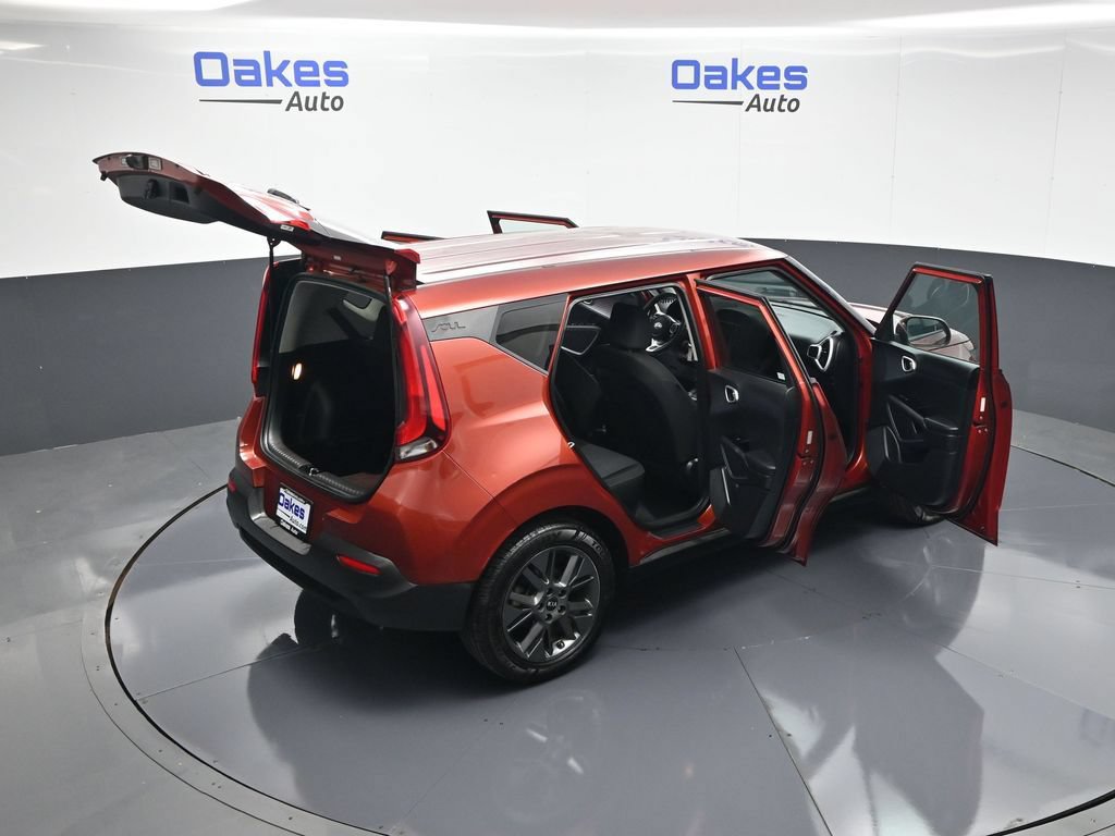 Certified 2021 Kia Soul S FWD image 54