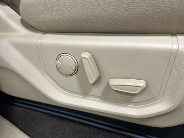 Used 2020 Ford F150 Lariat image 27