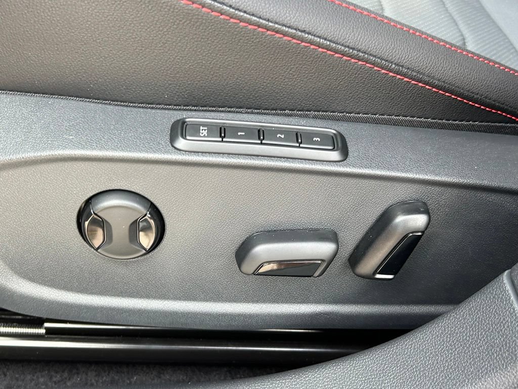 New 2026 Volkswagen Jetta GLI Autobahn FWD image 21