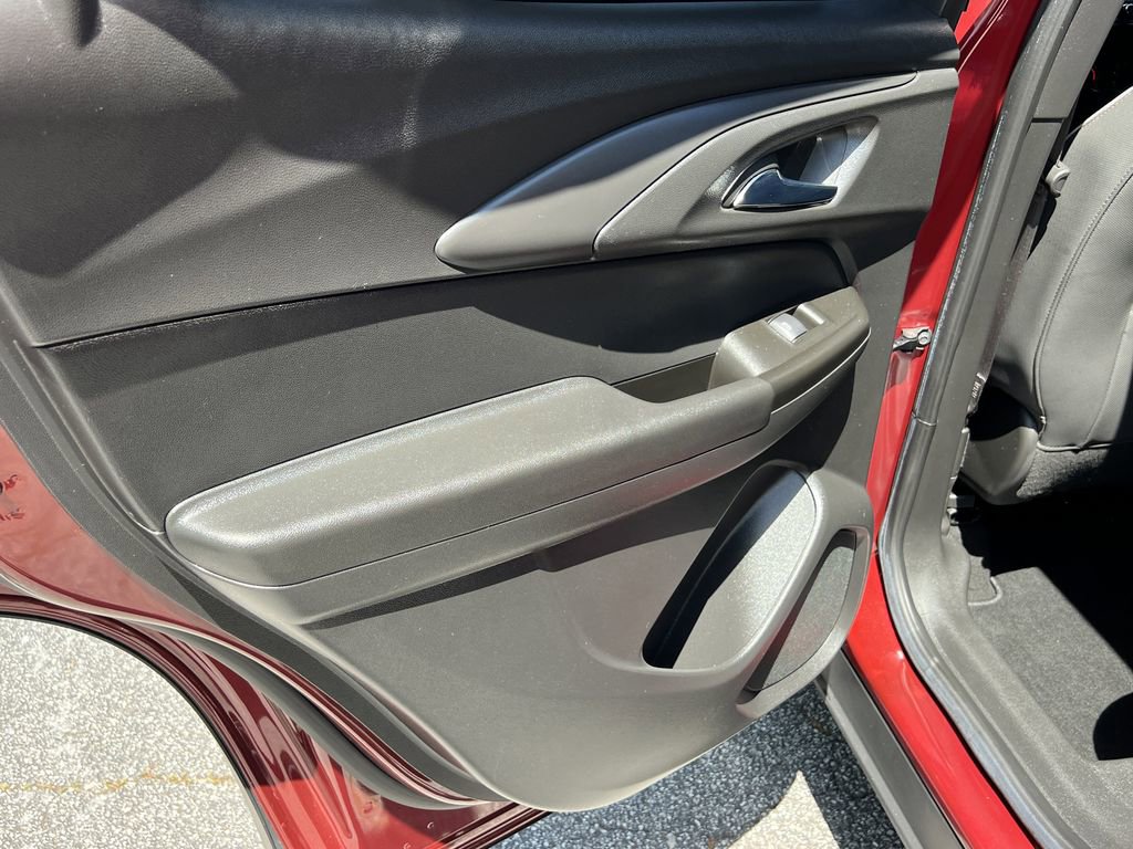 Used 2022 Chevrolet TrailBlazer RS image 17