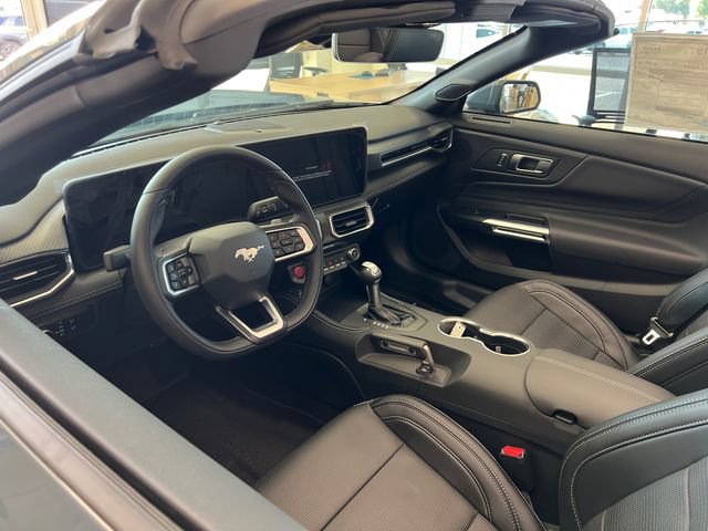 New 2026 Ford Mustang GT Premium w/ GT Performance Package RWD image 16