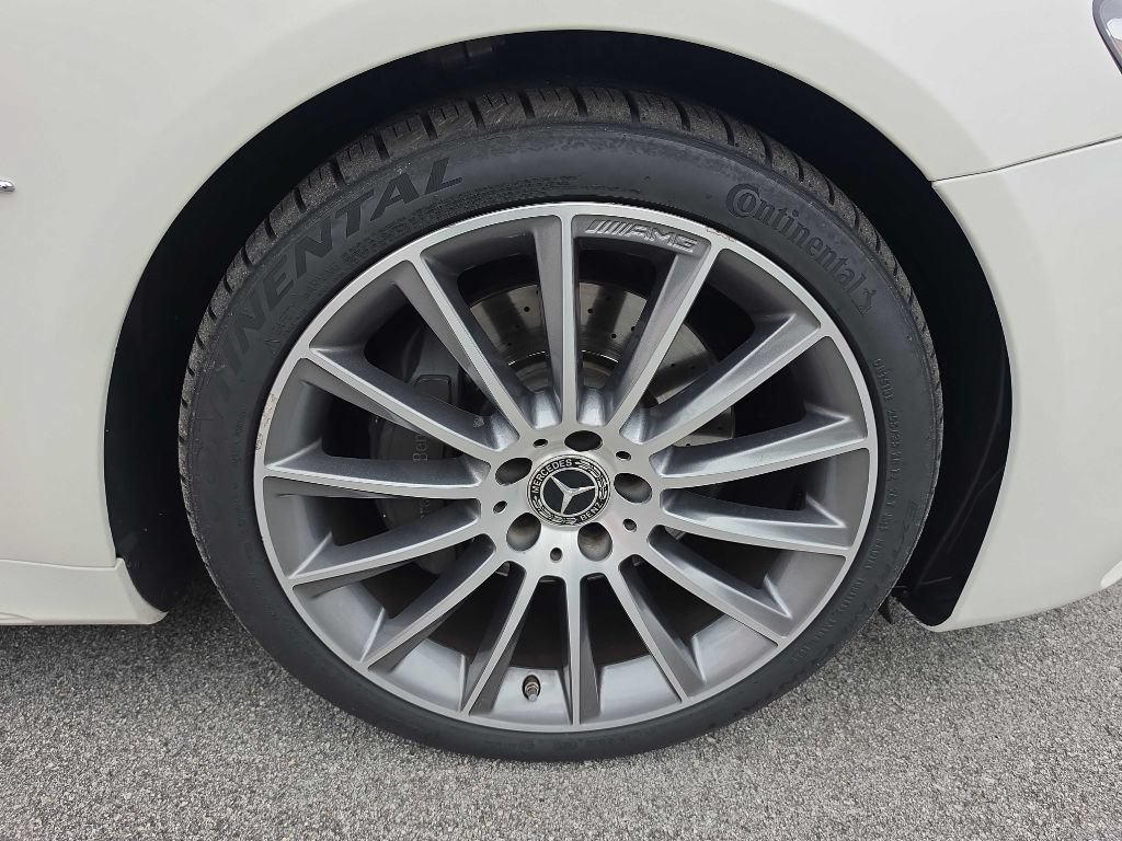 Used 2019 Mercedes-Benz SL 550 w/ Driver Assistance Package image 4