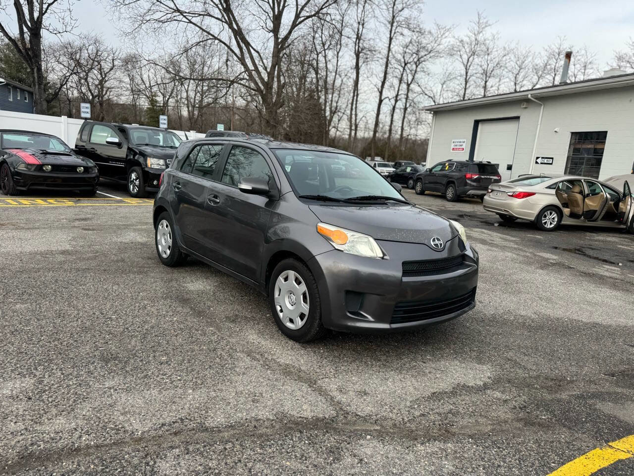 Used 2009 Scion xD image 6