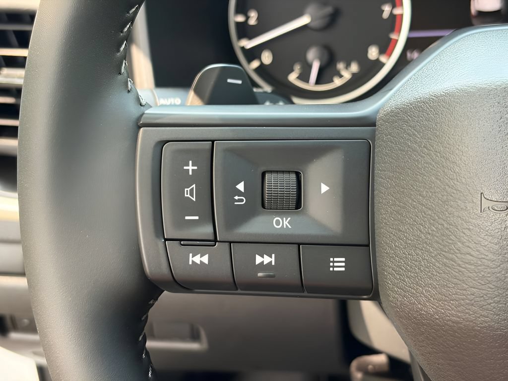 New 2026 Nissan Rogue SV AWD/4WD image 19