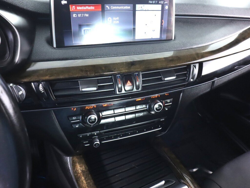 Used 2018 BMW X5 xDrive35i w/ M Sport Package AWD/4WD image 15