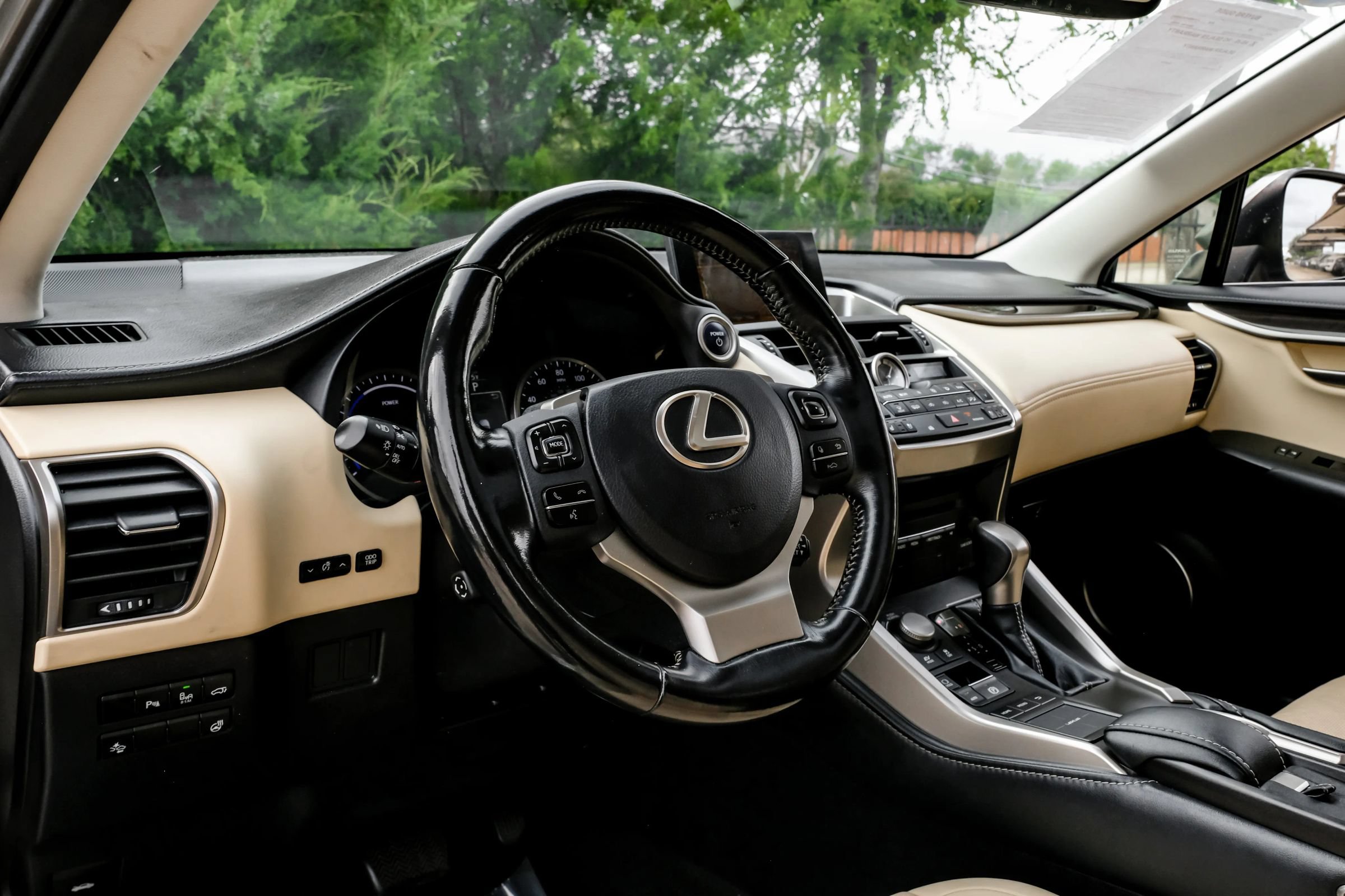 Used 2016 Lexus NX 300h FWD w/ Luxury Package image 16