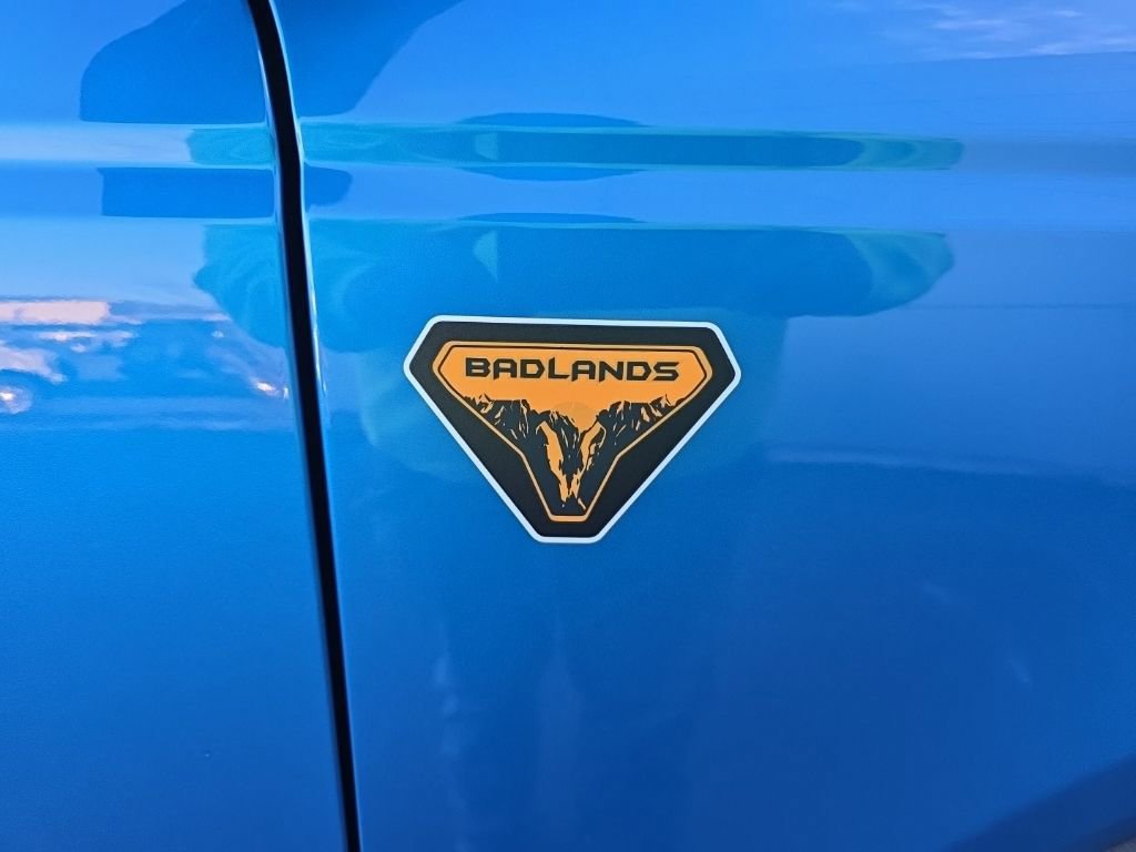 New 2025 Ford Bronco Badlands image 5