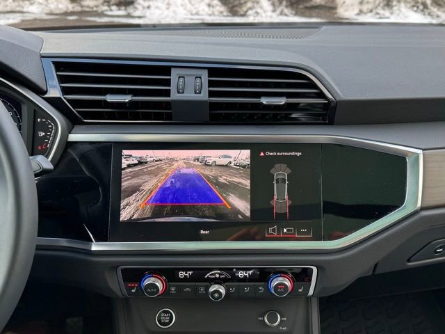 Certified 2025 Audi Q3 2.0T Premium w/ Convenience Package image 18