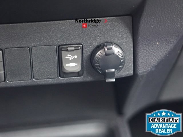 Used 2017 Toyota RAV4 Limited AWD/4WD image 29