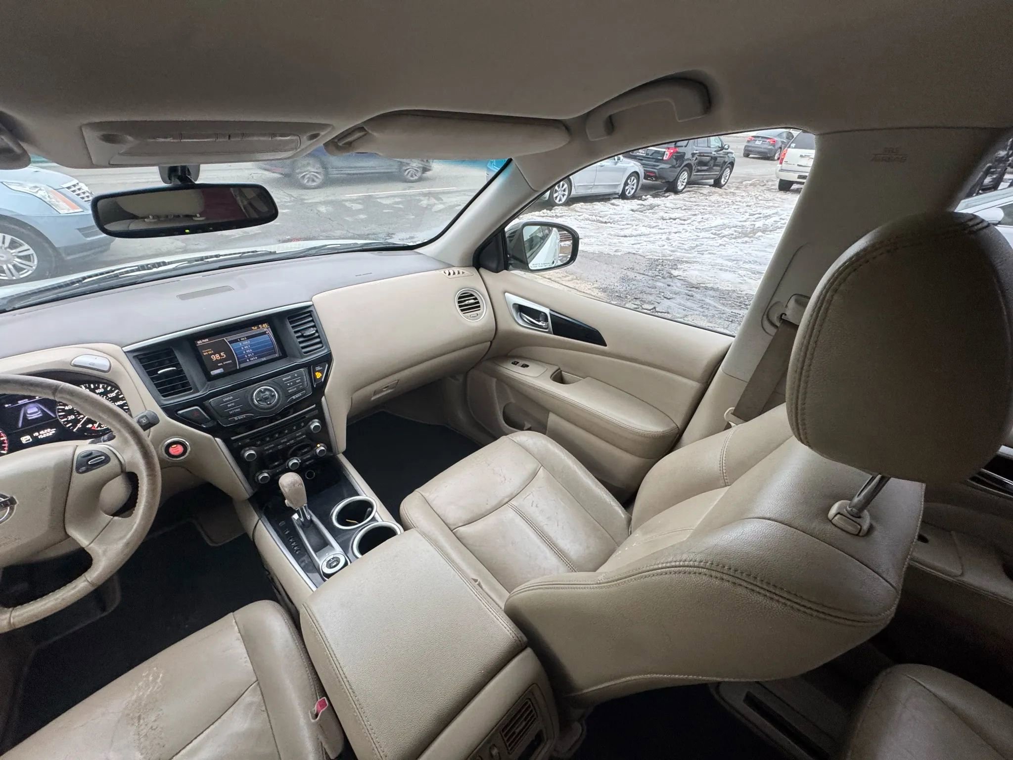Used 2015 Nissan Pathfinder SV AWD/4WD image 33