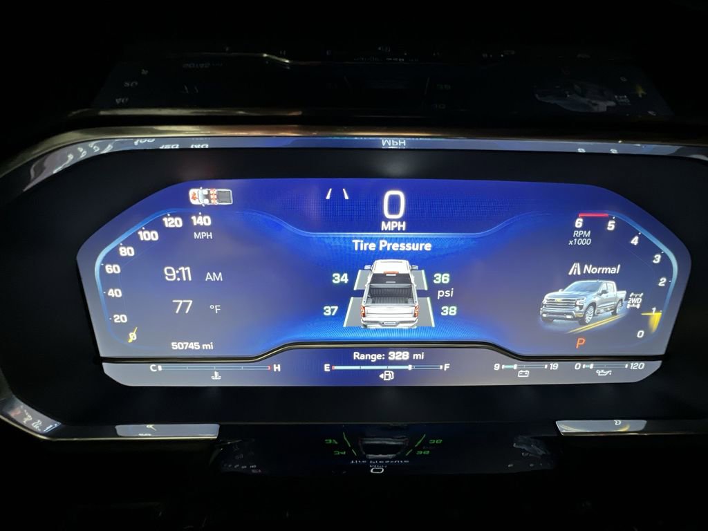 Certified 2024 Chevrolet Silverado 1500 High Country w/ Technology Package image 12