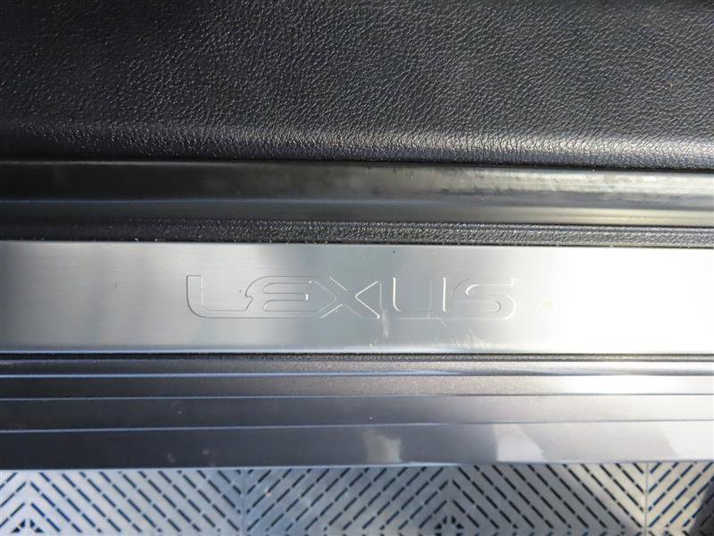 Used 2020 Lexus ES 350 w/ Premium Package FWD image 17