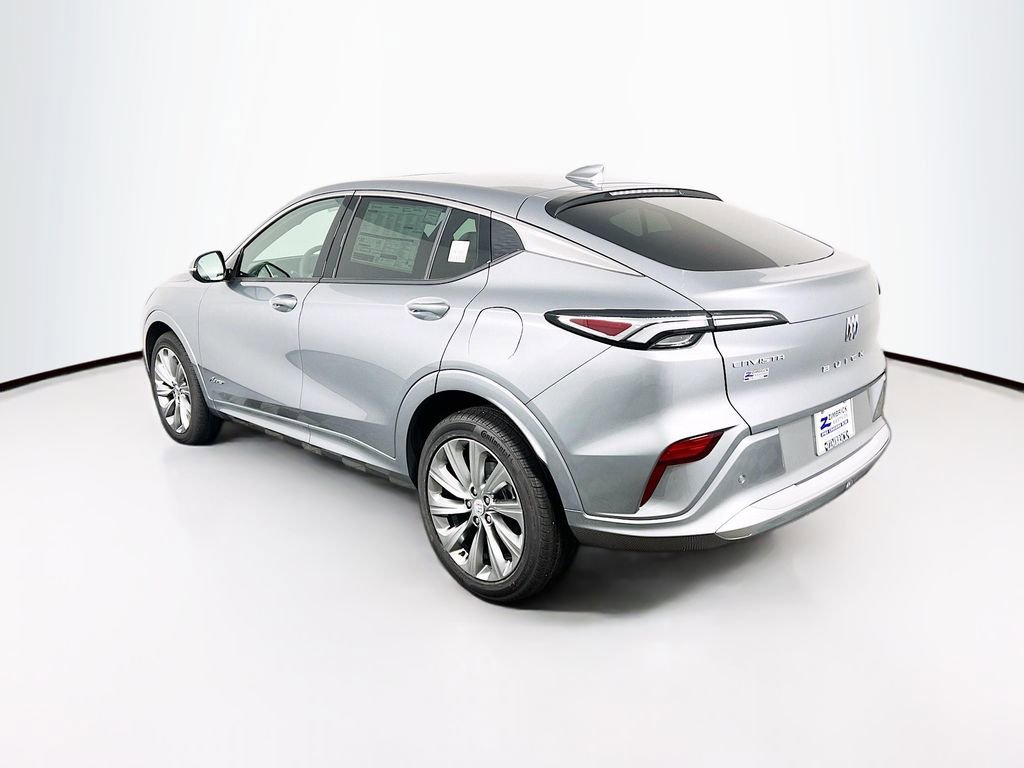 New 2025 Buick Envista Avenir image 5