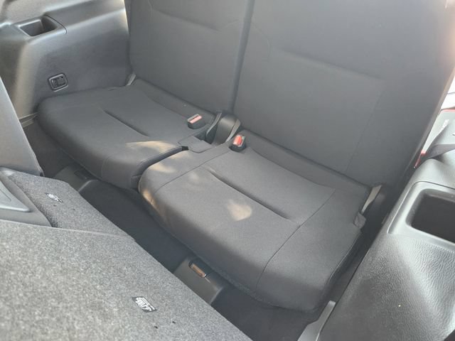 Used 2023 Mitsubishi Outlander ES FWD image 32
