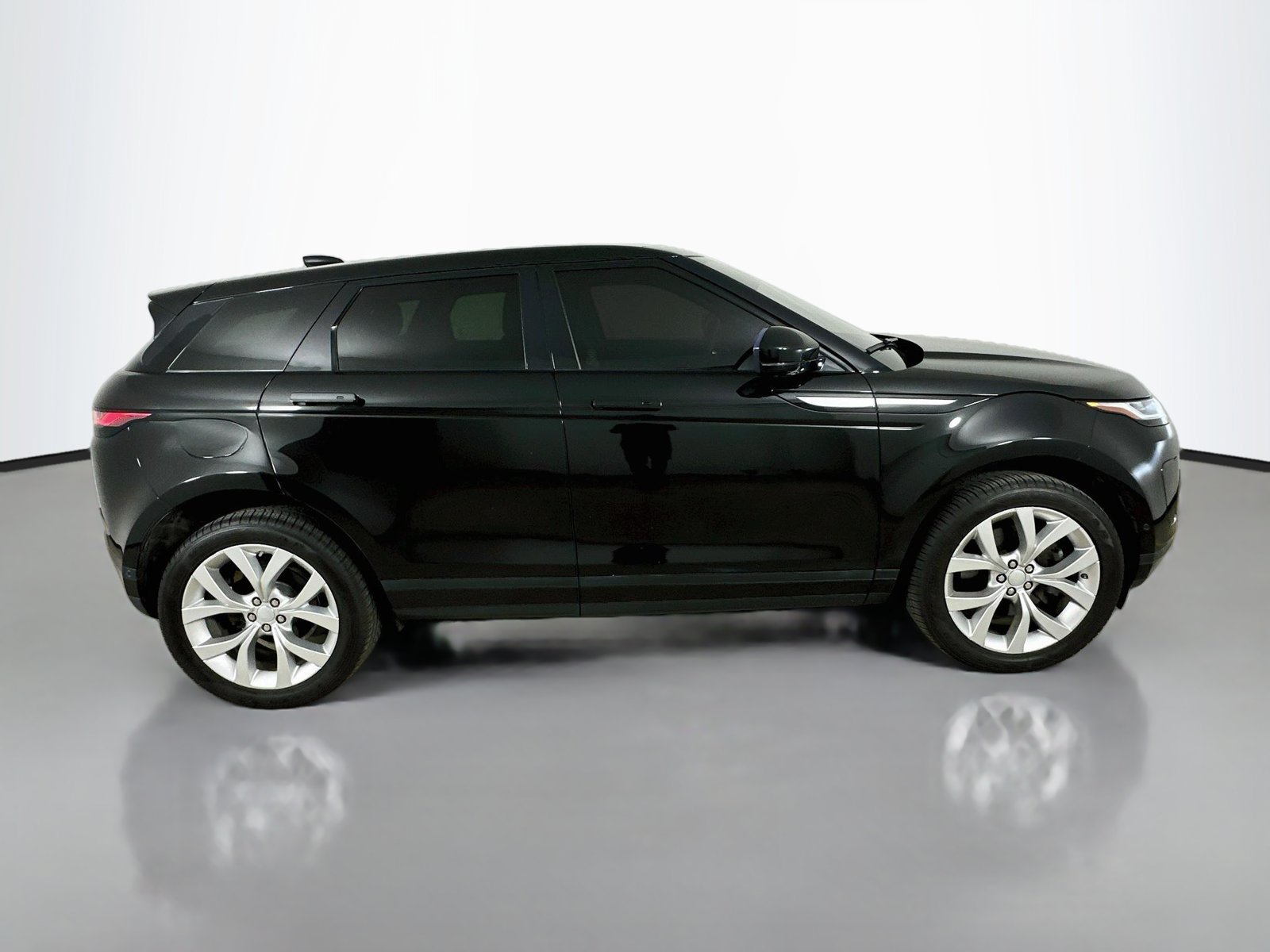 Used 2020 Land Rover Range Rover Evoque SE AWD/4WD image 4