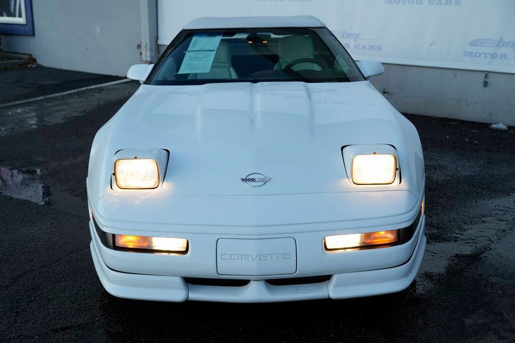 Used 1992 Chevrolet Corvette Convertible image 5