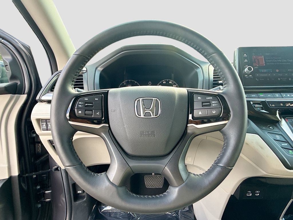 Used 2025 Honda Odyssey EX-L image 41
