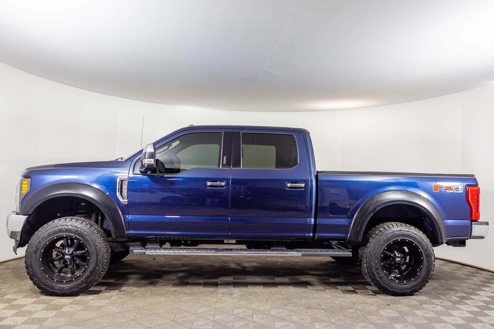 Used 2018 Ford F250 Lariat w/ Chrome Package image 20