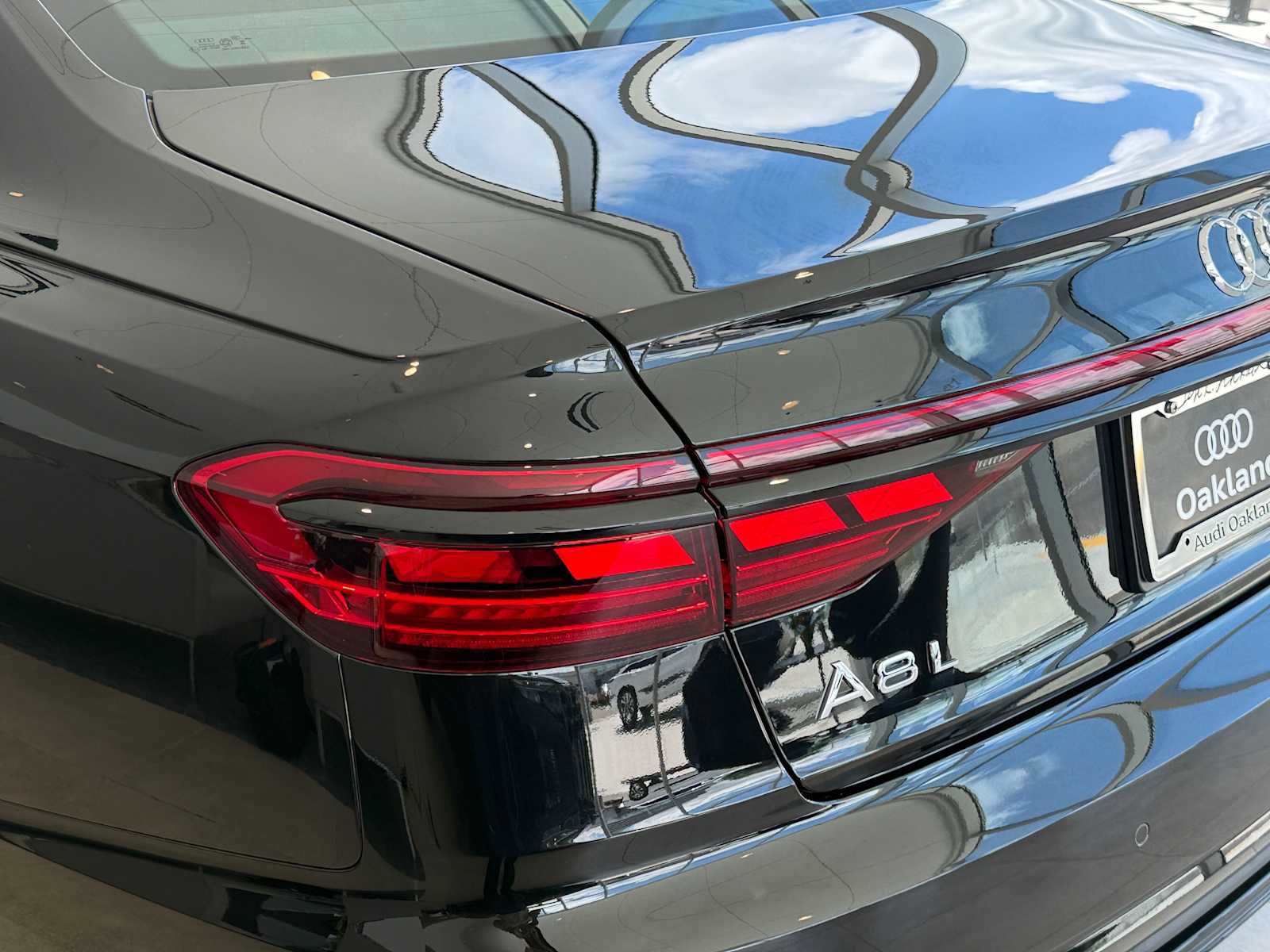 New 2025 Audi A8 L 3.0T image 14