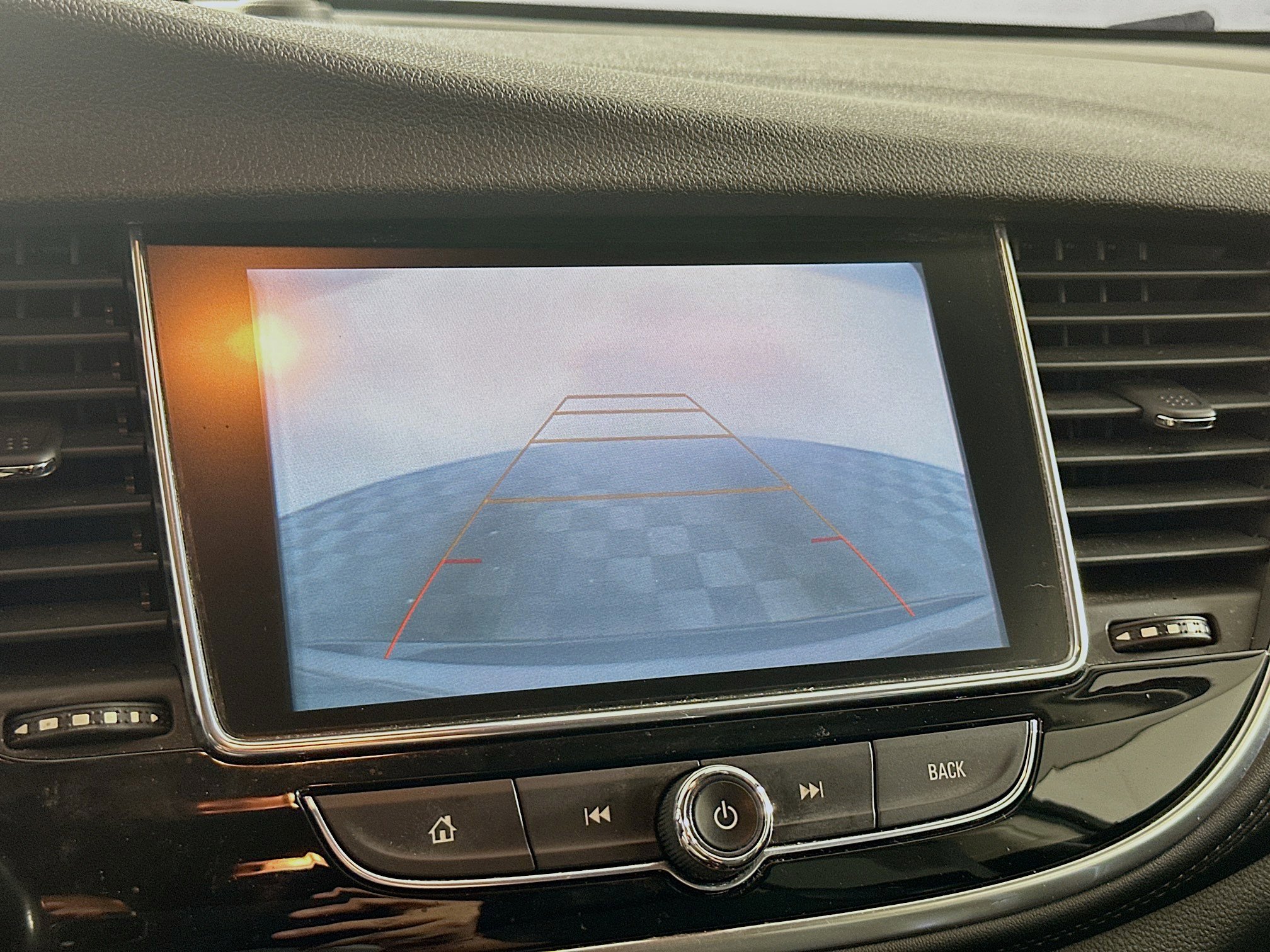 Used 2018 Buick Encore Preferred FWD image 22