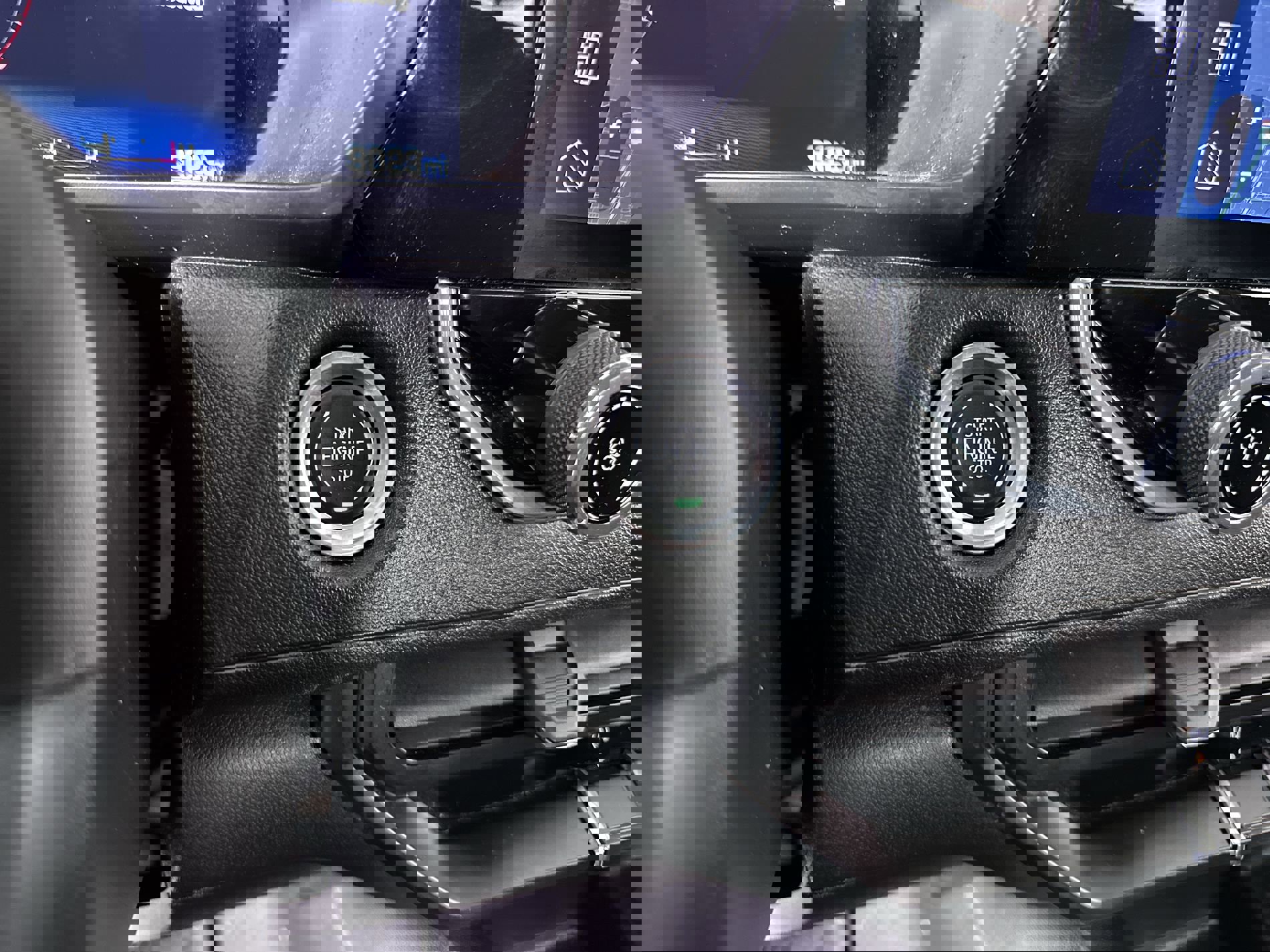 Used 2024 Chevrolet Colorado W/T image 53