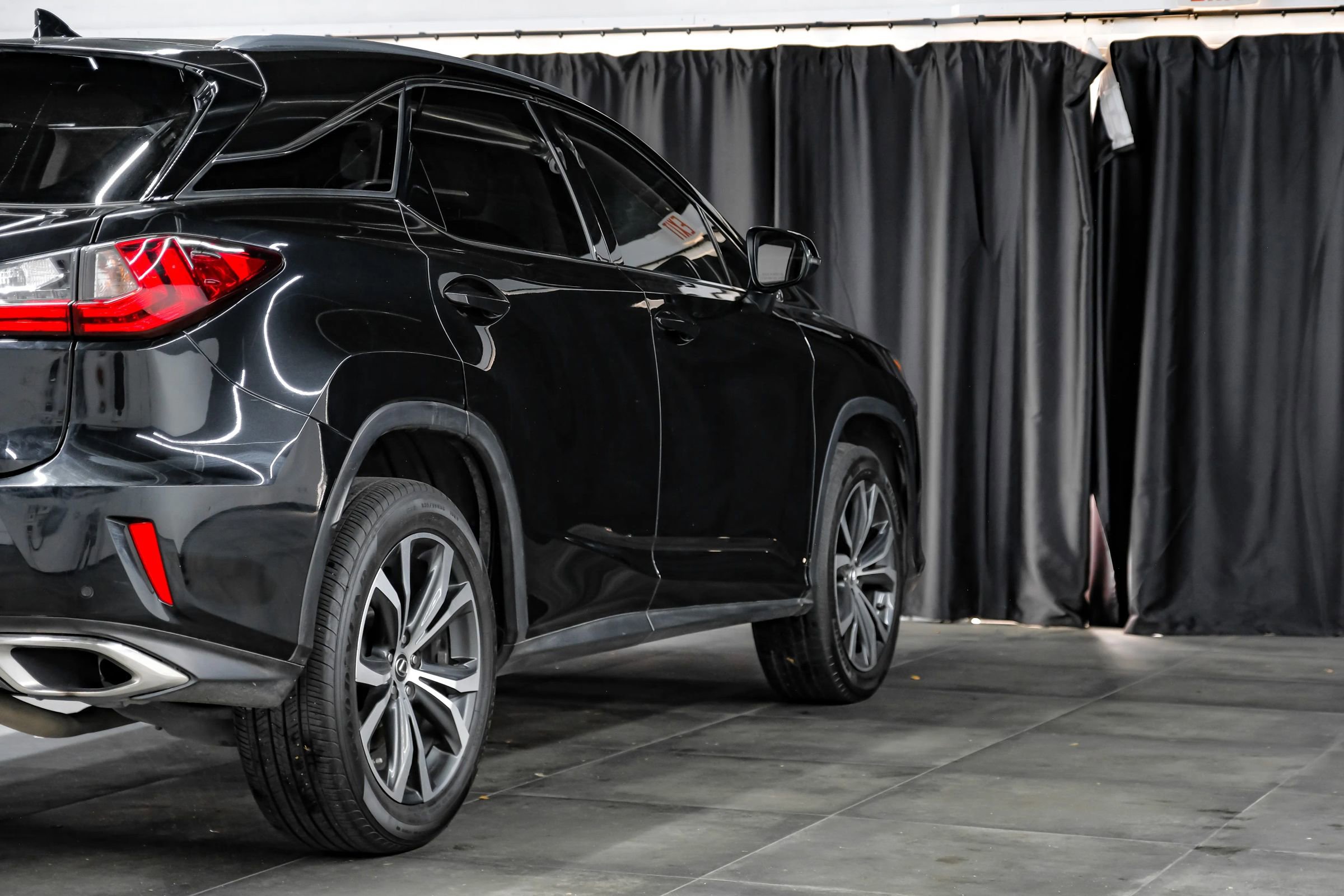 Used 2019 Lexus RX 350 FWD w/ Premium Package image 13