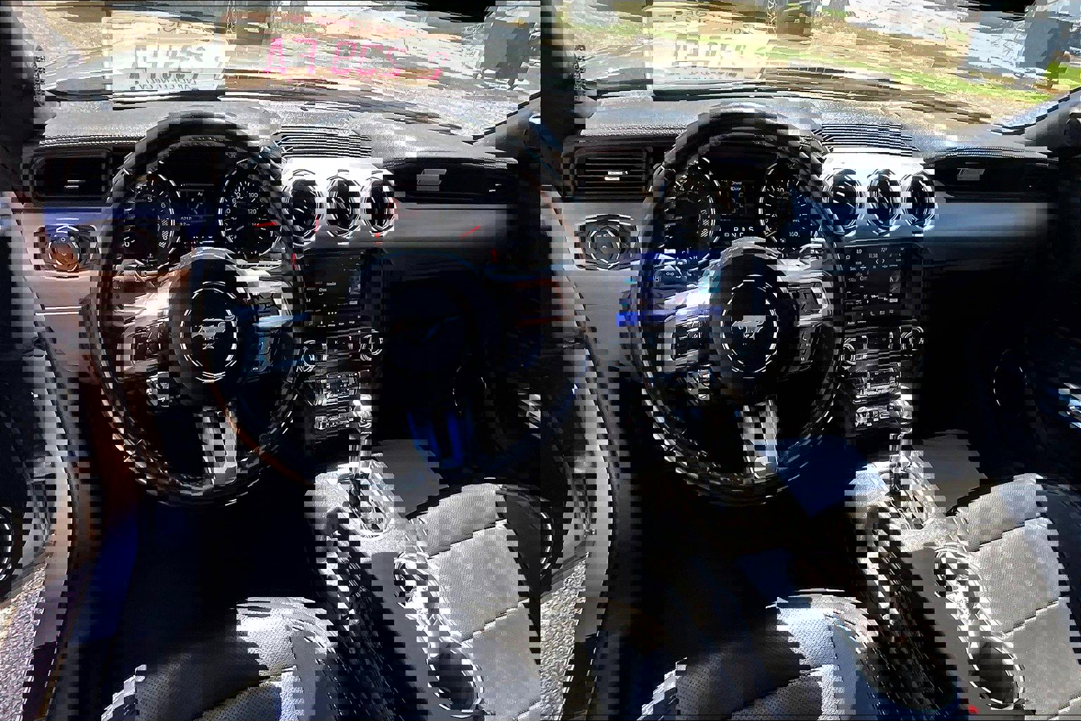 Used 2022 Ford Mustang Premium image 14