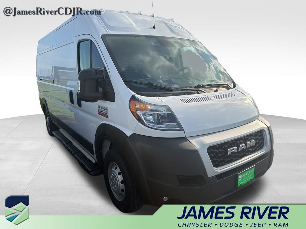 Used 2021 RAM ProMaster 2500 w/ Convenience Group FWD image 4