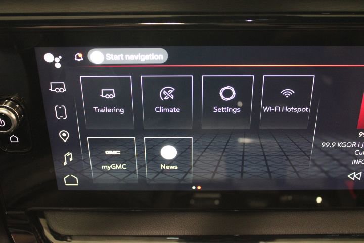 New 2026 GMC Sierra 2500 AT4 w/ Technology Package image 52