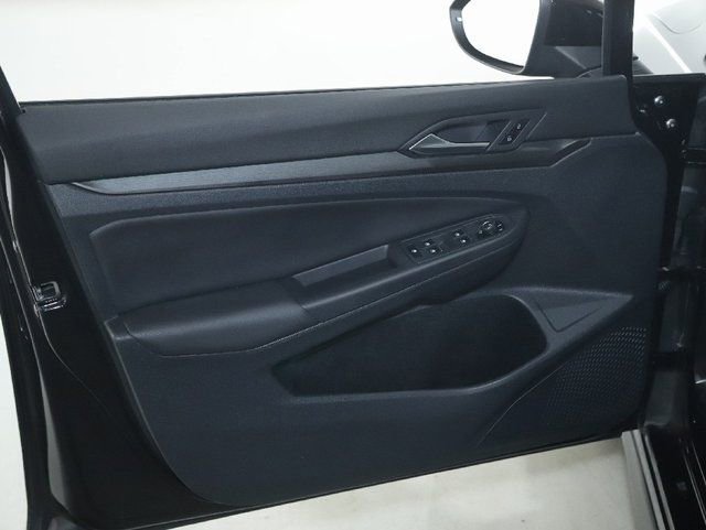 Used 2024 Volkswagen GTI SE FWD image 15