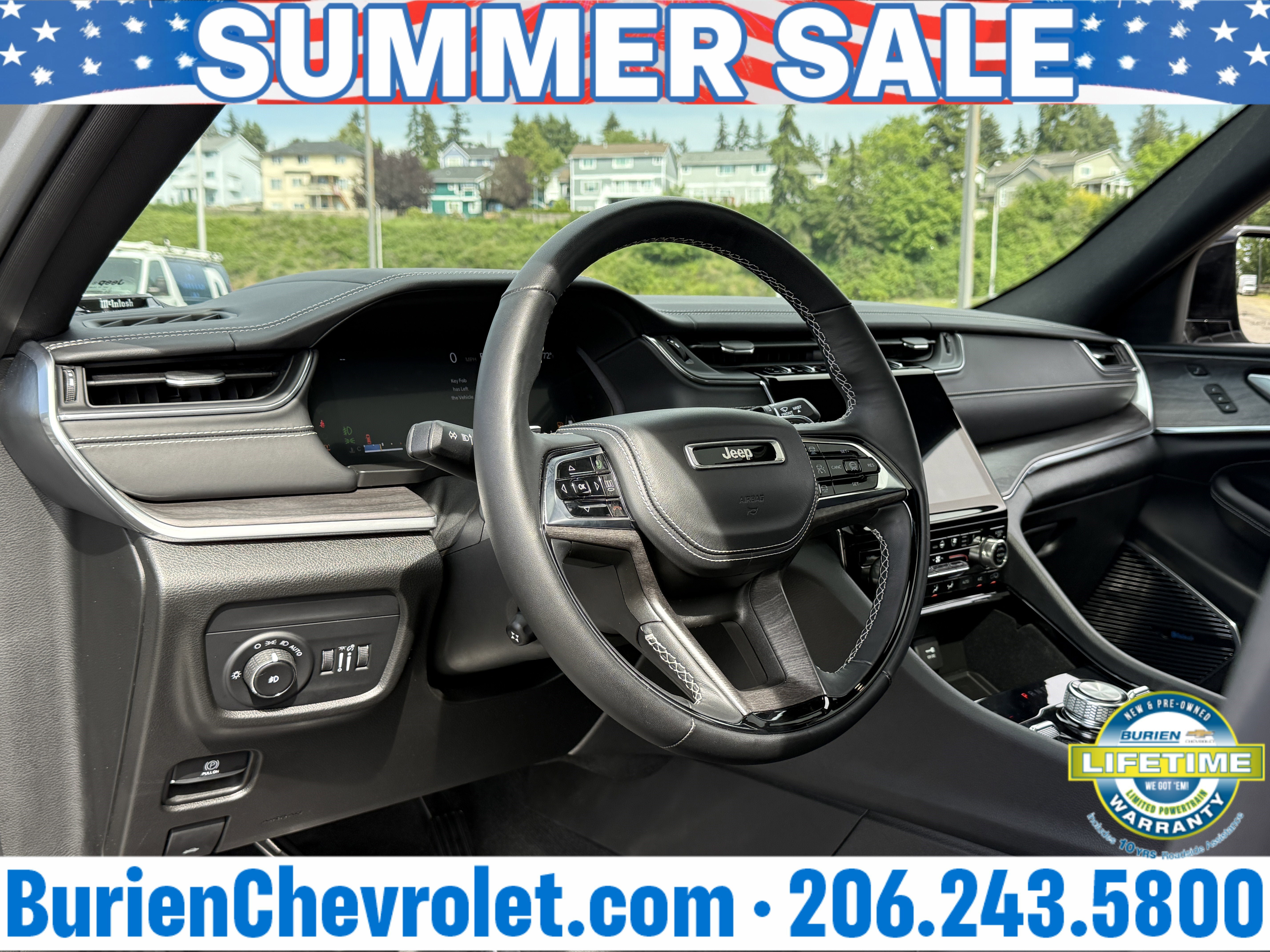 Used 2022 Jeep Grand Cherokee Overland w/ Adv Protech Group III AWD/4WD image 12