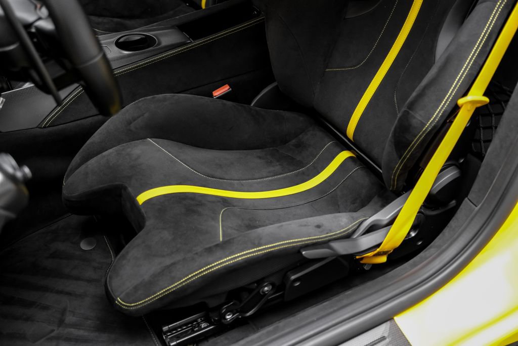 Used 2017 Ferrari F12tdf RWD image 44