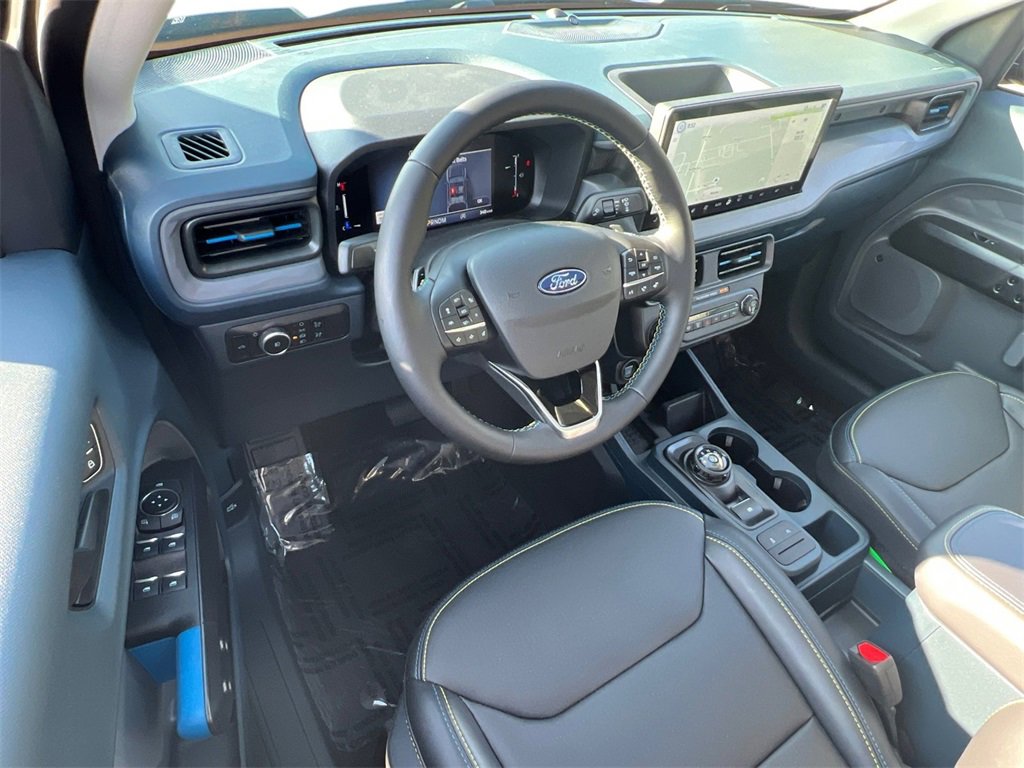 Used 2025 Ford Maverick Lobo image 7