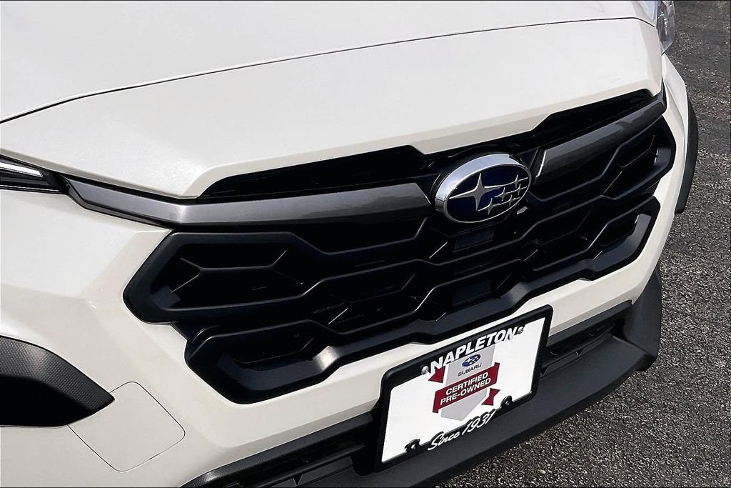 Used 2025 Subaru Crosstrek 2.5i Premium AWD/4WD image 34