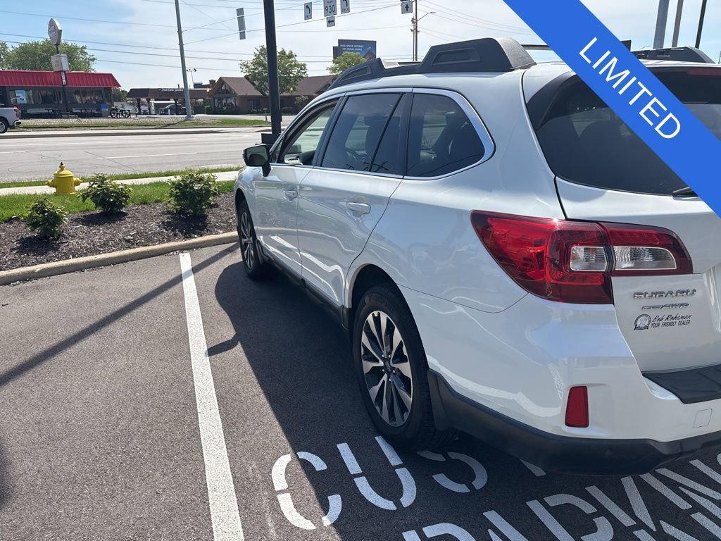 Used 2017 Subaru Outback 2.5i Limited AWD/4WD image 7