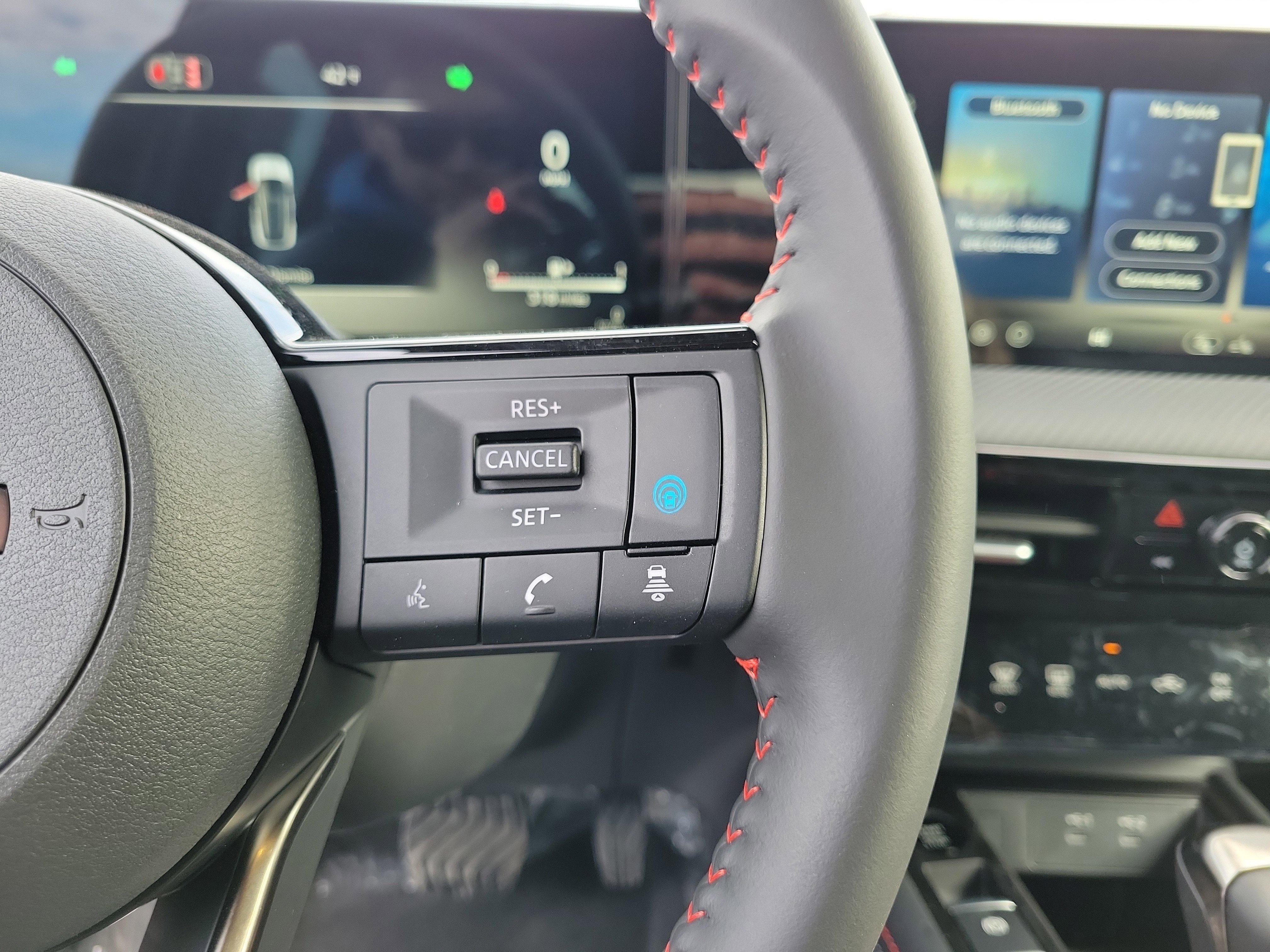 New 2026 Nissan Kicks SR w/ Cold Weather Package AWD/4WD image 24