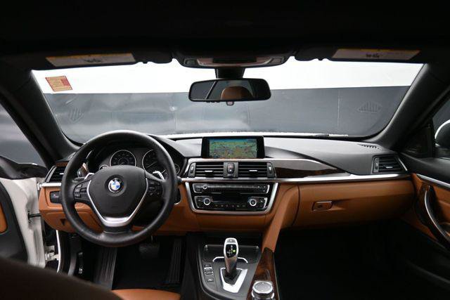 Used 2016 BMW 428i xDrive Convertible AWD/4WD image 28