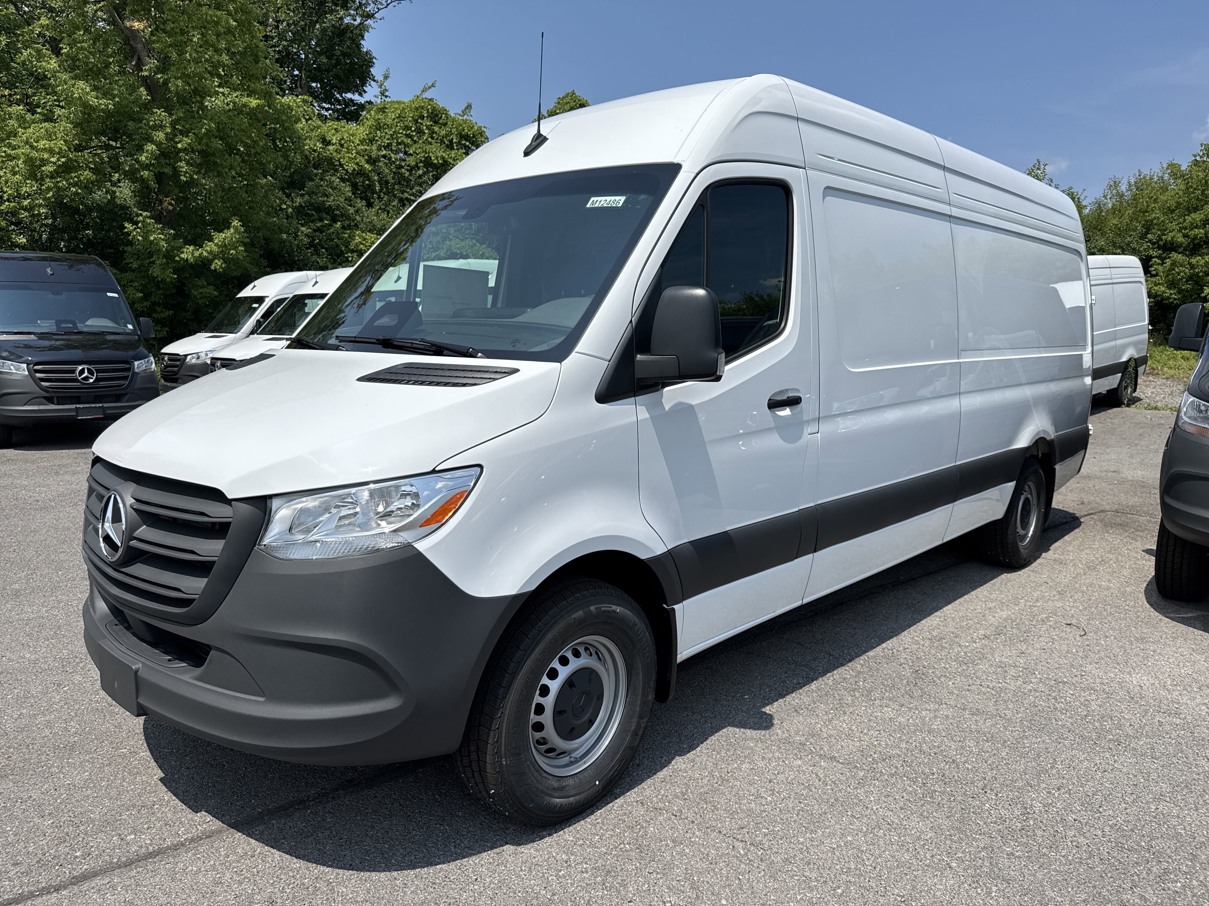 New 2025 Mercedes-Benz Sprinter 2500 image 4