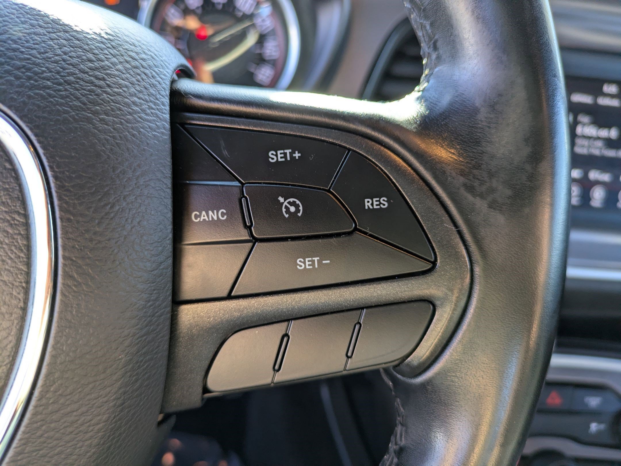 Used 2019 Dodge Challenger SXT image 17