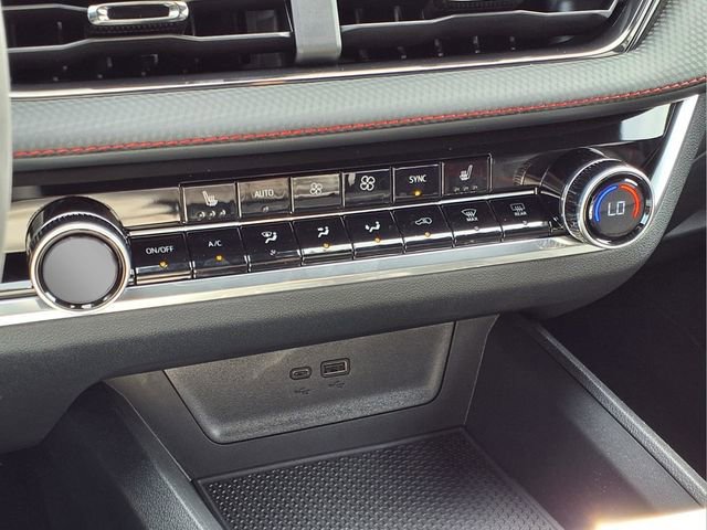 New 2026 Chevrolet Equinox RS w/ Safety and Technology Package image 14