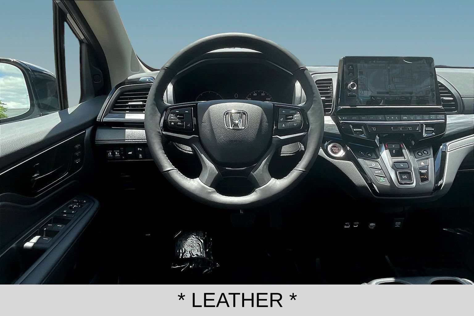 Used 2026 Honda Odyssey Elite image 8