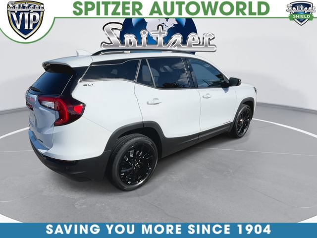 Used 2023 GMC Terrain SLT w/ Tech Package AWD/4WD image 8