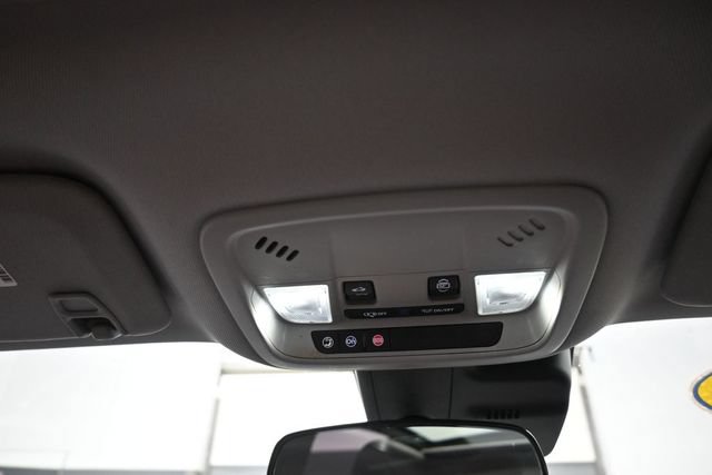 Used 2024 Chevrolet Malibu LT FWD image 12