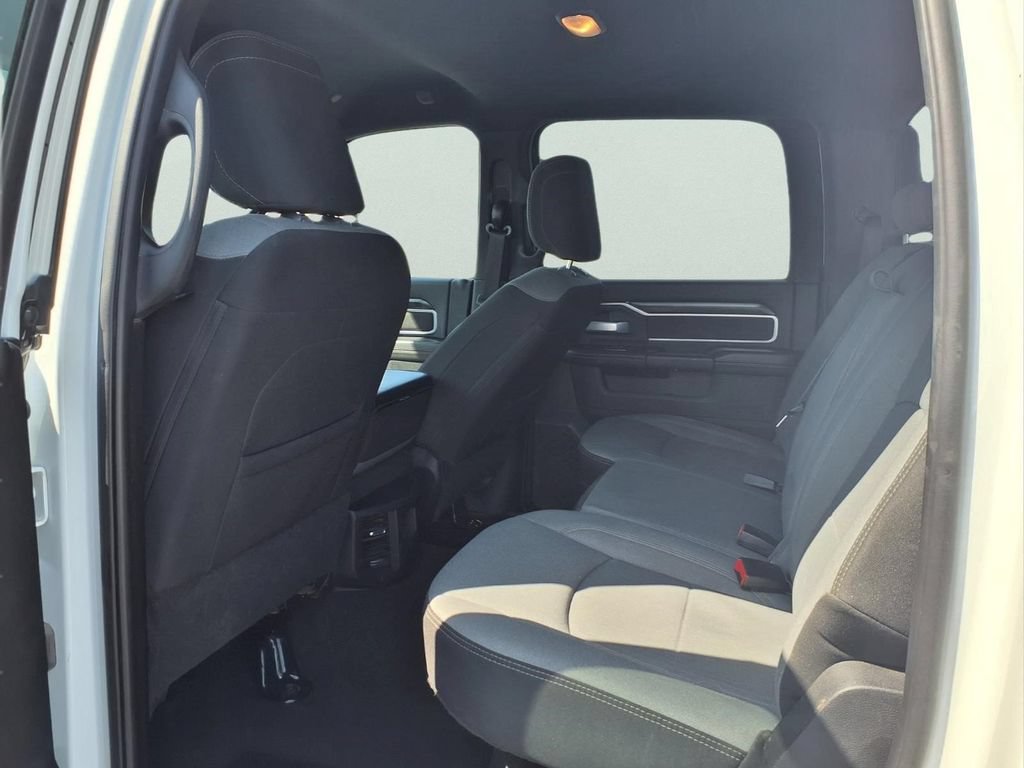 Used 2024 RAM 2500 Big Horn AWD/4WD image 21