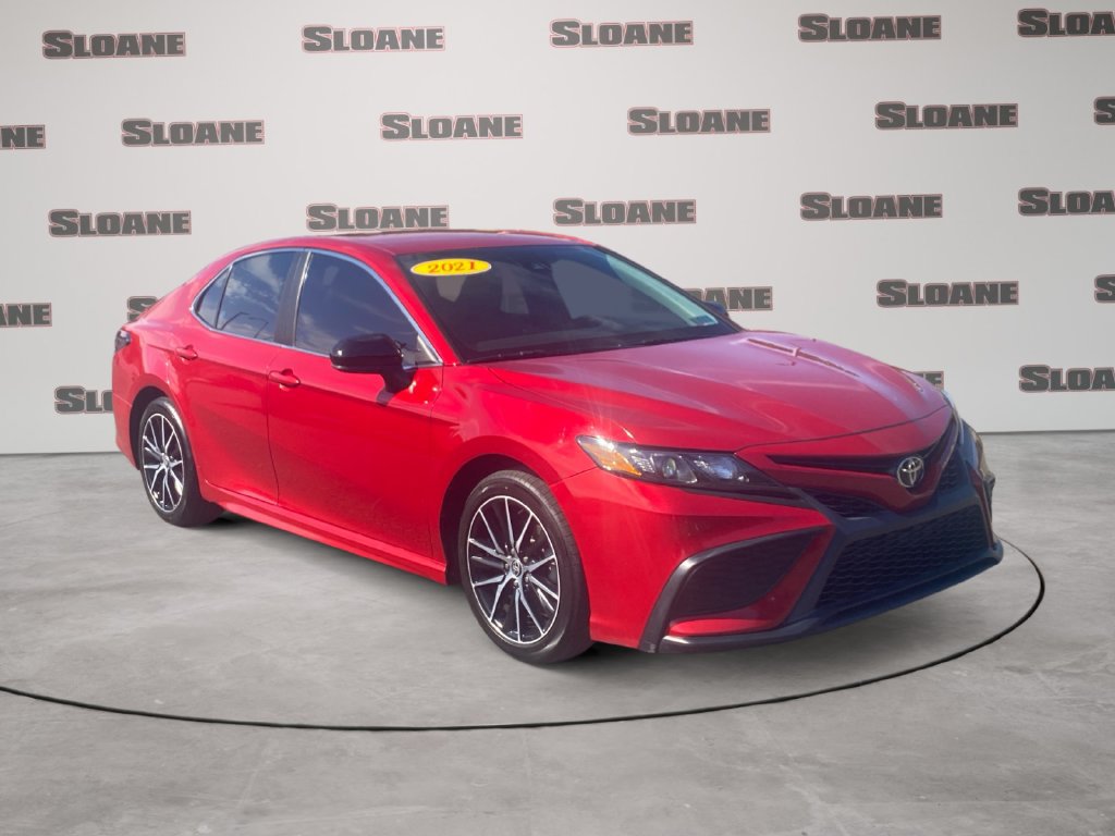 Used 2021 Toyota Camry SE FWD image 7