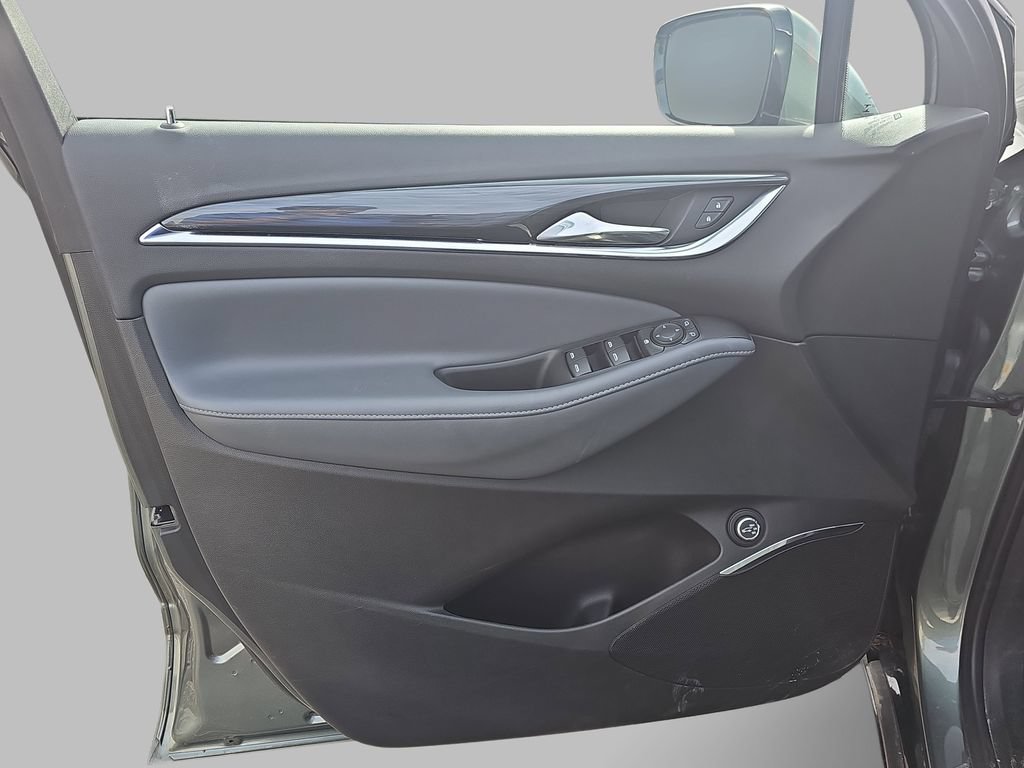 Certified 2023 Buick Enclave Essence w/ Experience Buick Package AWD/4WD image 33